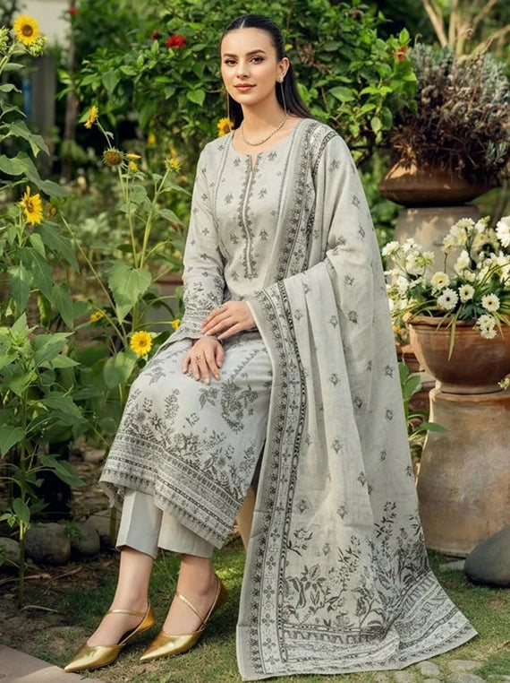 AYAT Eleganza by Pearl Arts Embroidered Lawn Collection 2026 Vol-61 (D-03)