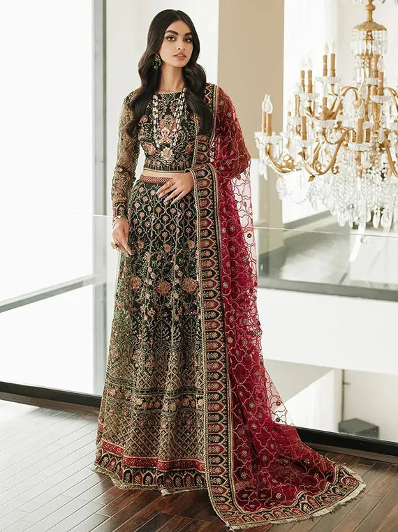 Farasha Ethereal Embroidered Collection 2025 (04-ILYANA)