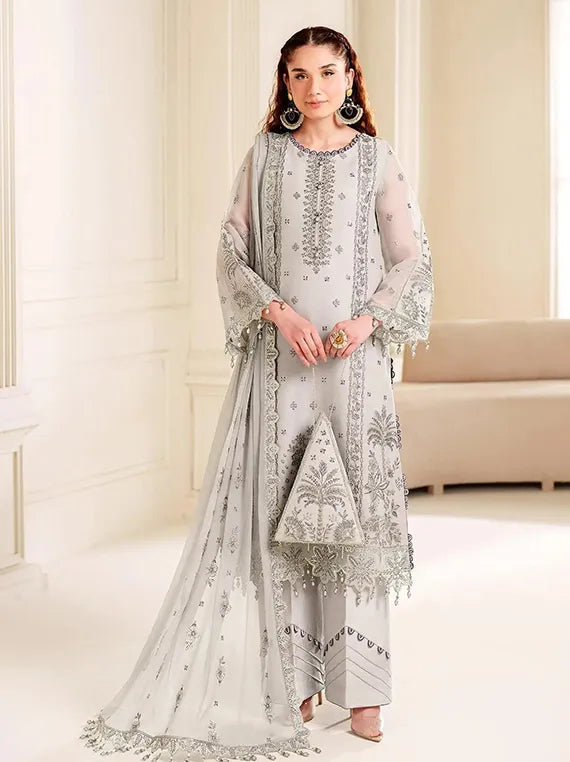 Alizeh Eternal Charm Luxe Collection 2025 (3030-Payal)