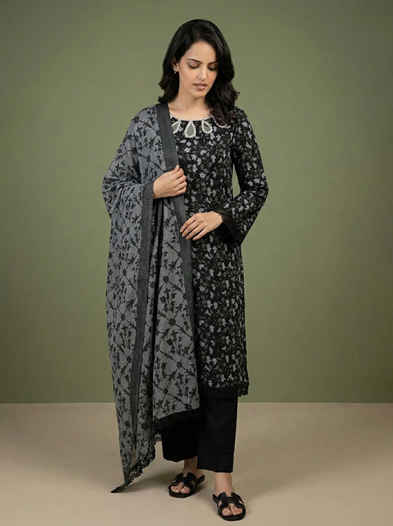 Black And White Printed Lawn Collection 2026 Vol-02 (D-04)