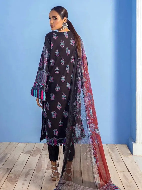 Bloom and Beyond Premium Lawn Collection 2025 (6B)