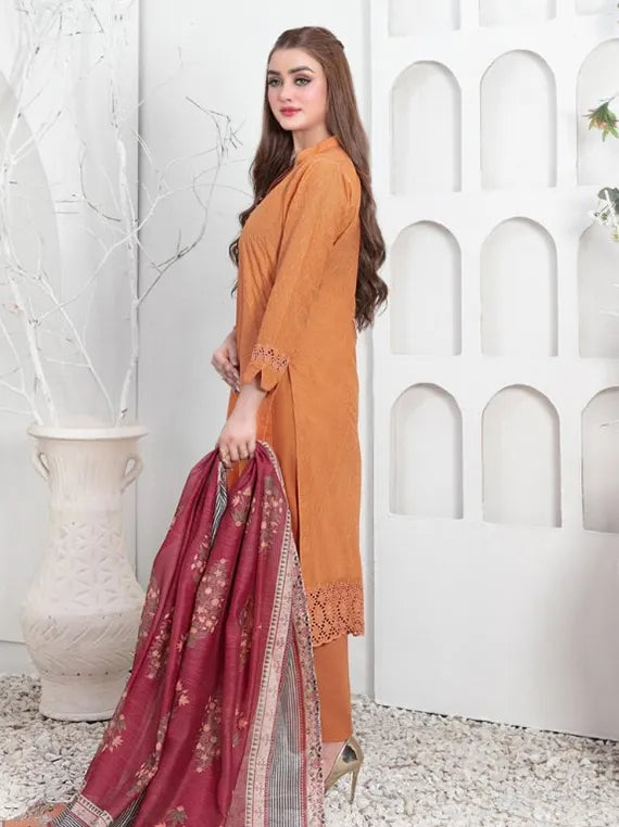 Bloom and Beyond Premium Lawn Collection 2025 (D-3546)