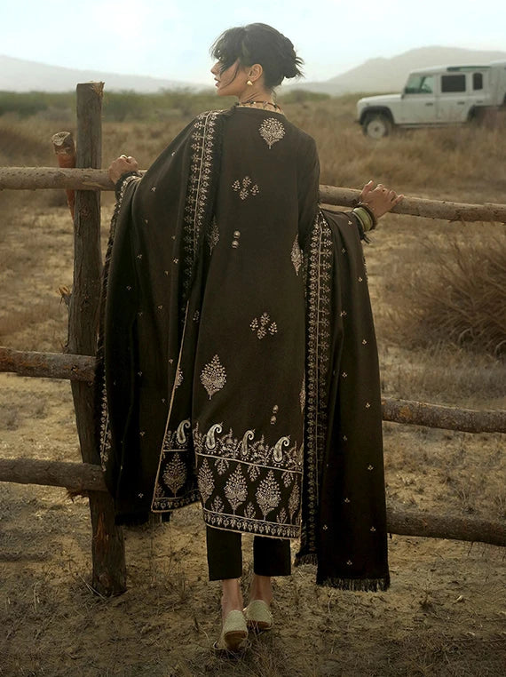 Charm of Winter by Gul Ahmed Unstitched Collection'26 (AY-52009)
