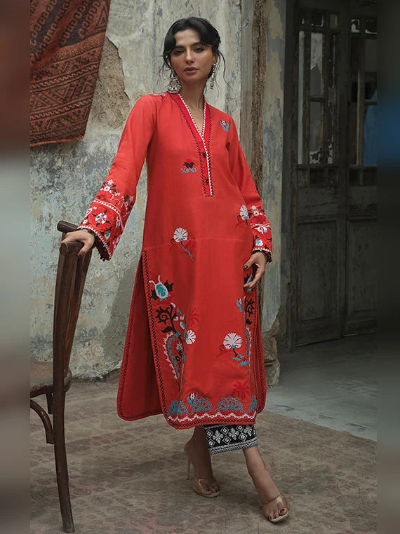 Charm of Winter by Gul Ahmed Unstitched Collection'26 (TK-52010)