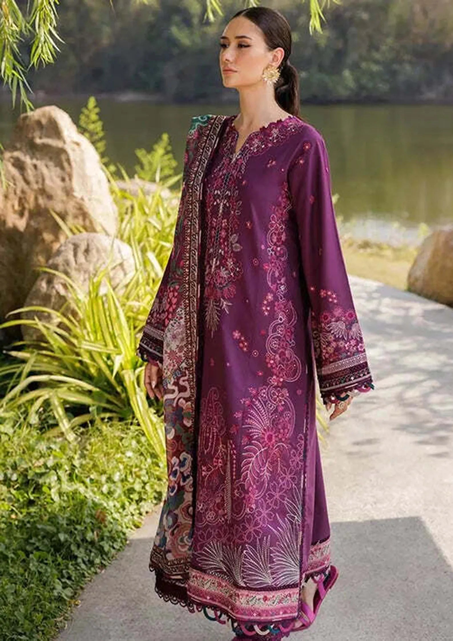 Classic Crown Lawn Collection 2026 (11-VIOLET)