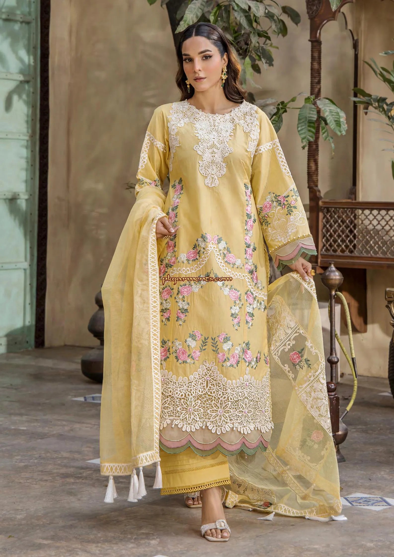 Classic Crown Lawn Collection 2026 (EA-L-5531)