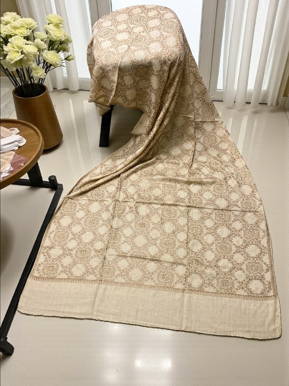 Cold Season Crystal Round Wool Shawl Edit 2025 Vol-25DS02 (25DS02-01)