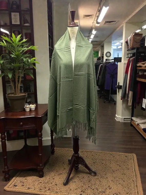 Cozy Luxe Shawl Edit 2025 Vol-25ST49 (D-04)