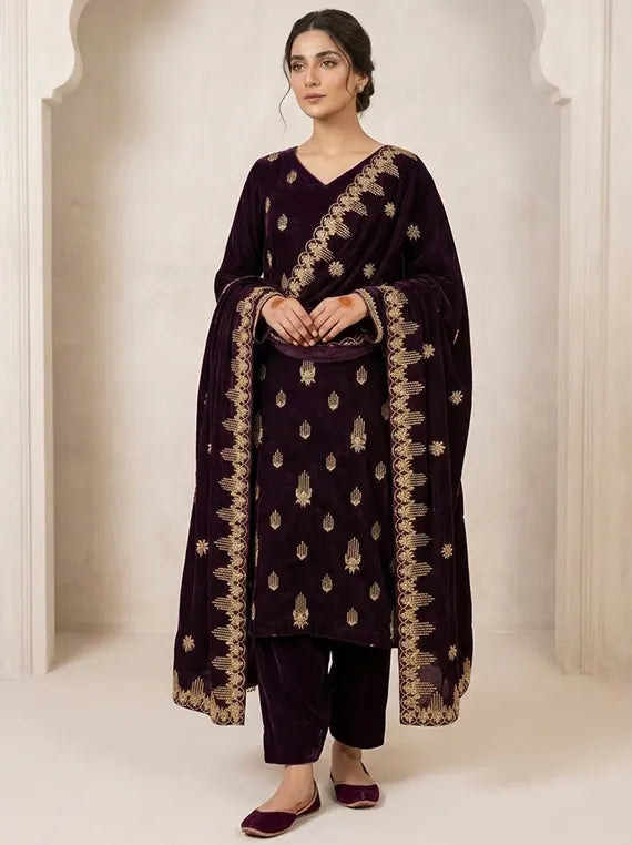 Elegant Embroidered Velvet Edit 2026 Vol-26DS01 (D-10)