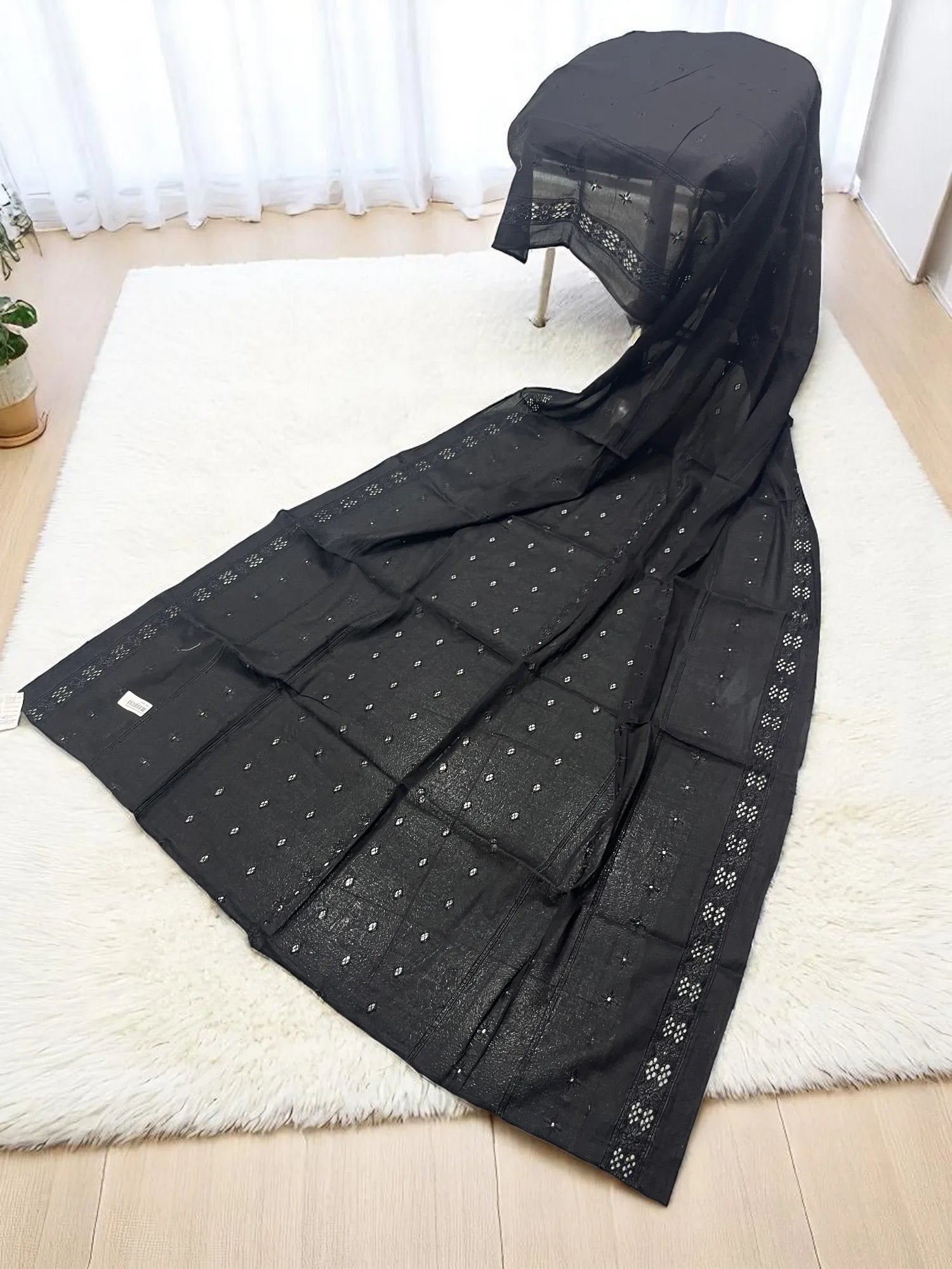 Elegant Embroidered Lawn Shawl Edit 2025 (25SH57-01)