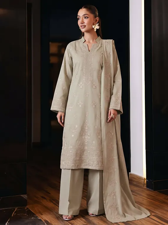 Eleganza by Mahrukh Premium Winter Embroidered Peach Collection’26 Vol-126 (D-05)