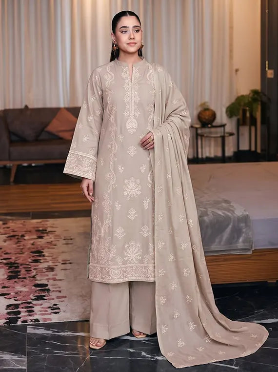Eleganza by Mahrukh Premium Winter Embroidered Peach Collection’26 Vol-126