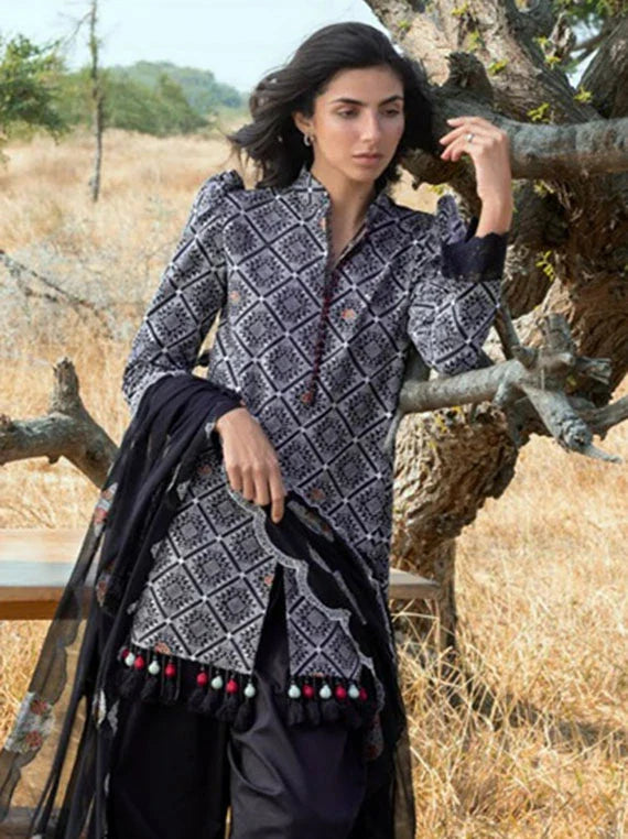 Gul Ahmed The Poetry Of Luxury Lawn Collection 2026 (LSV62003)