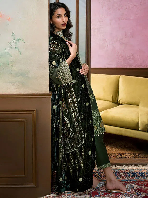 Gul Ahmed Whispers of Winter Unstitched Collection'26 (BVL-62002)