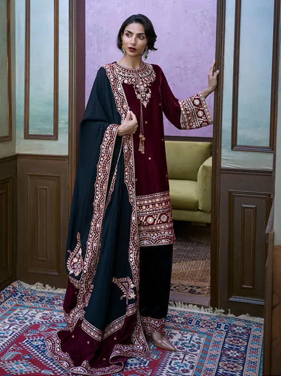 Gul Ahmed Whispers of Winter Unstitched Collection'26 (WV-62002)