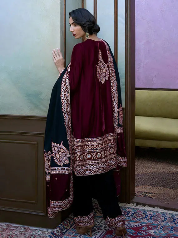 Gul Ahmed Whispers of Winter Unstitched Collection'26 (WV-62002)