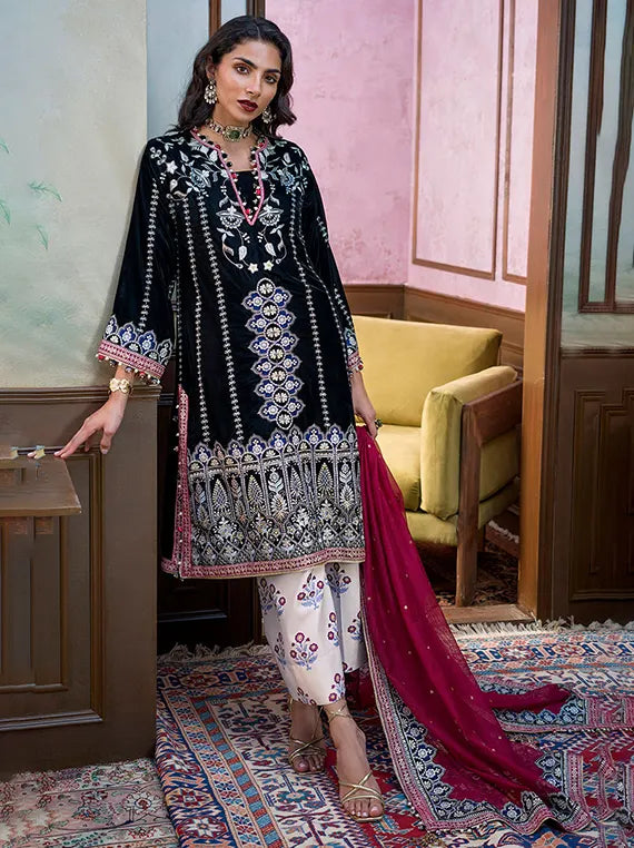 Gul Ahmed Whispers of Winter Unstitched Collection'26 (WV-62003)