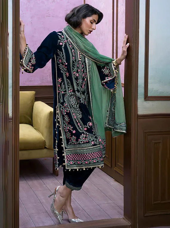 Gul Ahmed Whispers of Winter Unstitched Collection'26 (WV-62006)