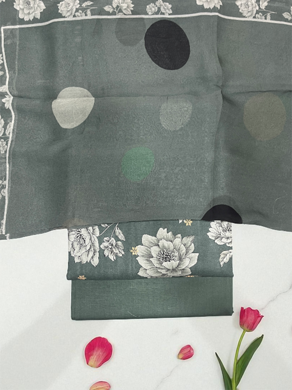 Icy Bloom Printed Embroidery Khaddar Edit25 (LL01-10)