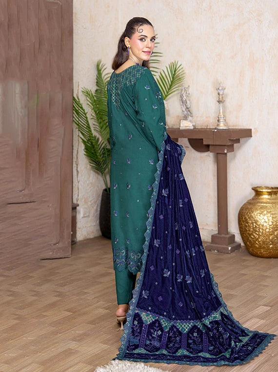Kahani Peach Leather Collection With Embroidered Micro Velvet Shawl BY Riaz Arts (D-01)