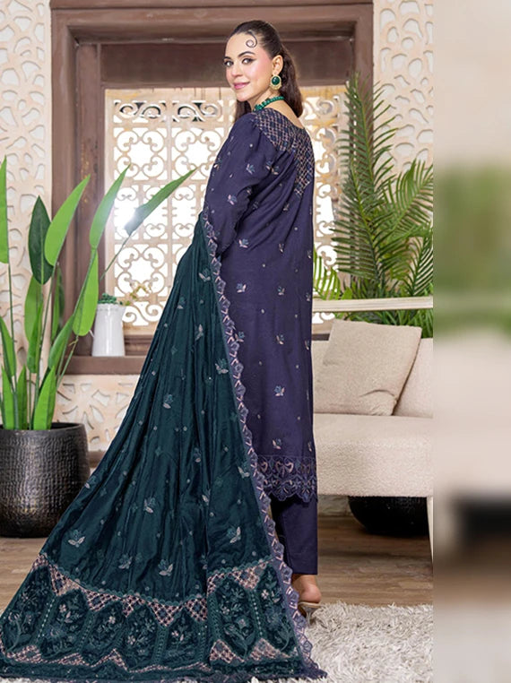 Kahani Peach Leather Collection With Embroidered Micro Velvet Shawl BY Riaz Arts (D-07)