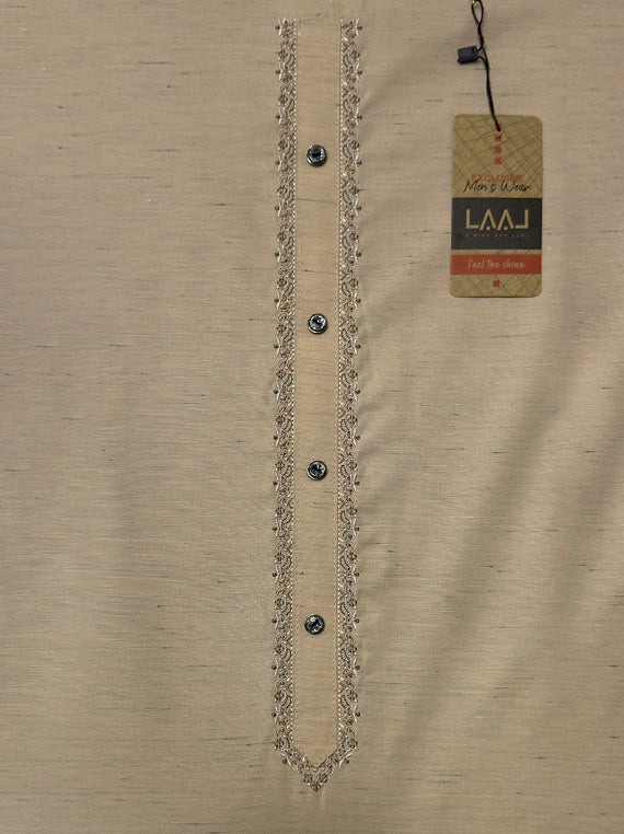 Laaj Embroidered Khaddar Editt 2025 (BX06-08)