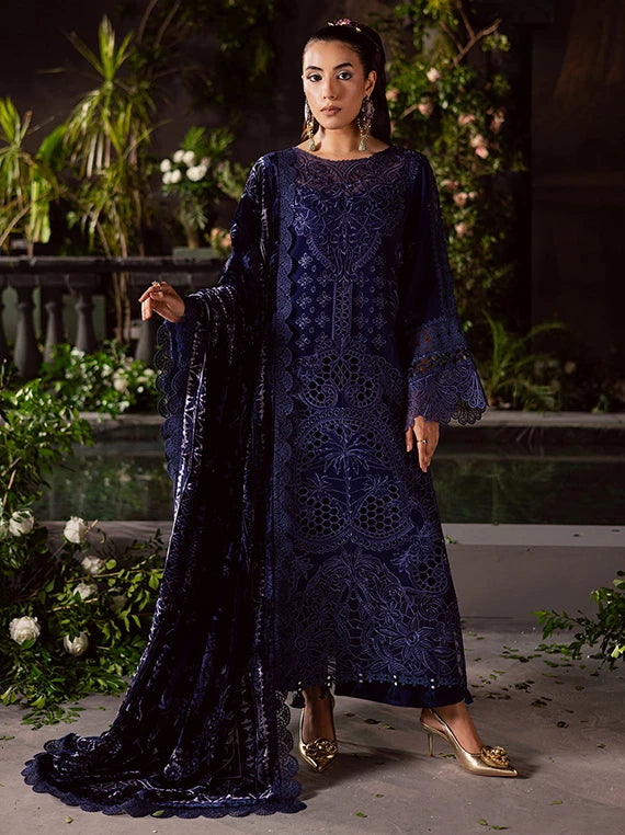 MAHNUR Embroidered Winter Multi Collection 2026 (AM-004)