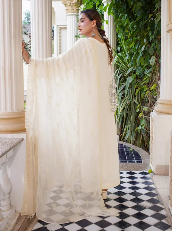 MOR-E-PIYA Embroidered Karandi Collection 2025 by Manizay (D-10)