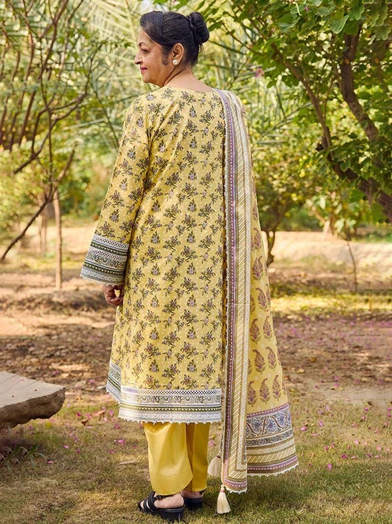 Mothers Printed Lawn Collection 2026 by Gul Ahmed (CL-62116A)