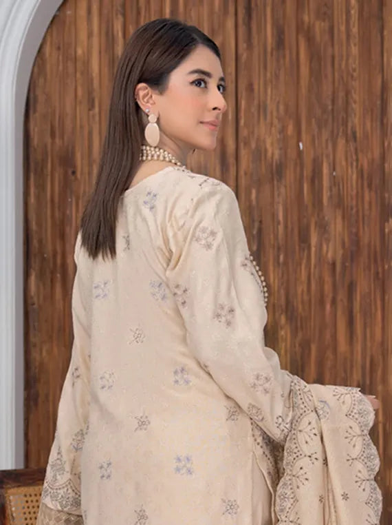 Nayab Jacquard Wool Collection 2025 by Chawla Fabrics (D-06)