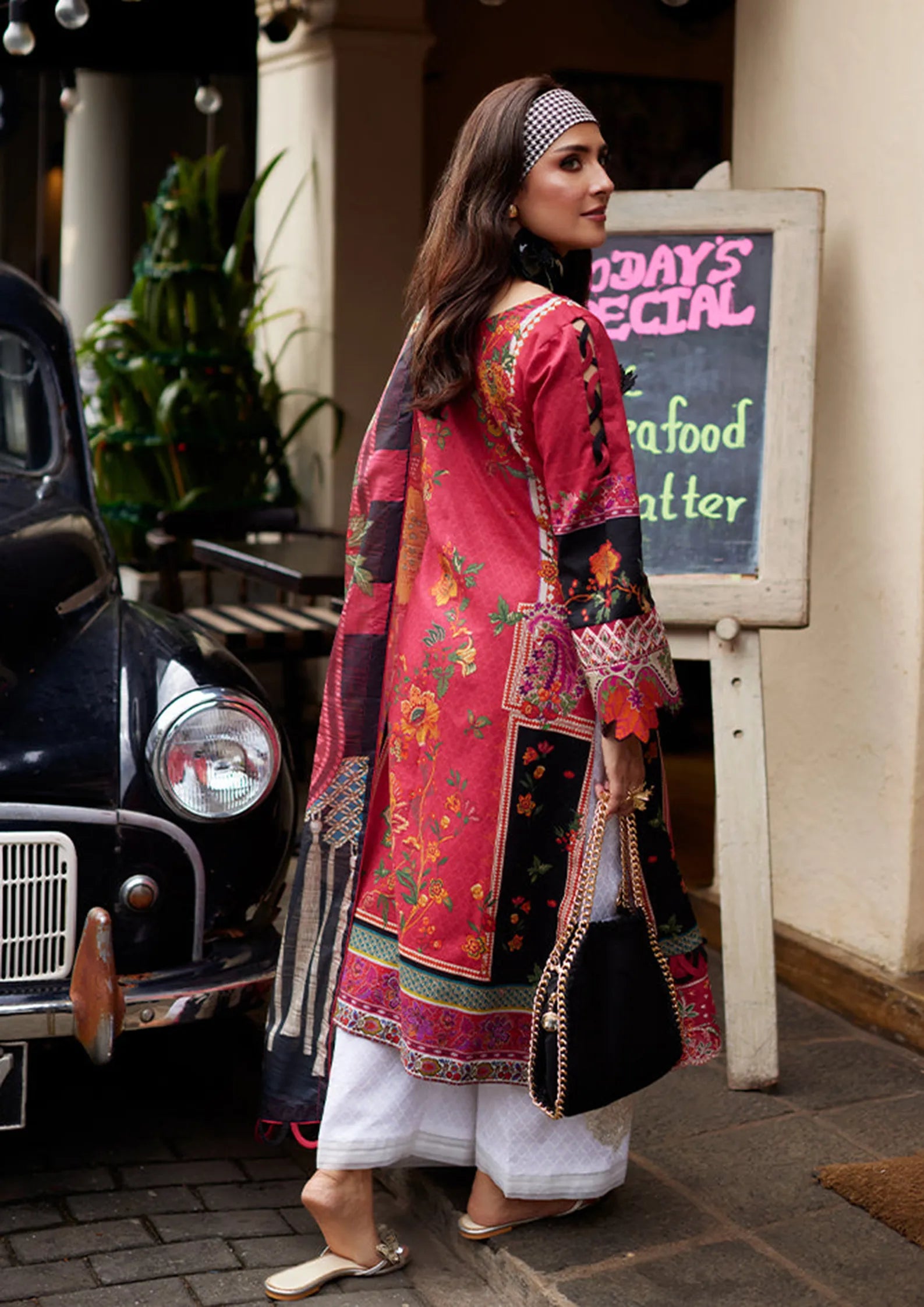 Noble Grace Lawn Collection 2026 (AMELIA)