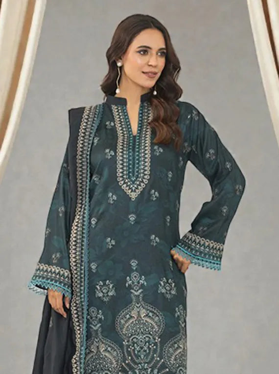 Pankh Embroidered Organza Collection 2025 by Azam Arts (D-2026)