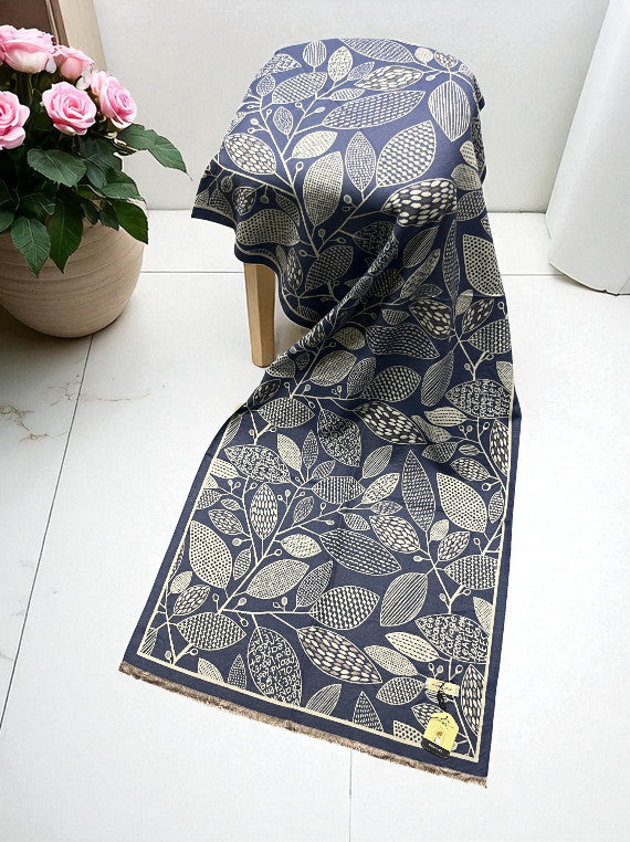 Plush Warm Check Wool Staller Edit25 (25ST23-02)