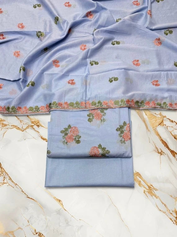 Premium Embroidered Lawn Edit26 Vol-26DF13 (D-06)