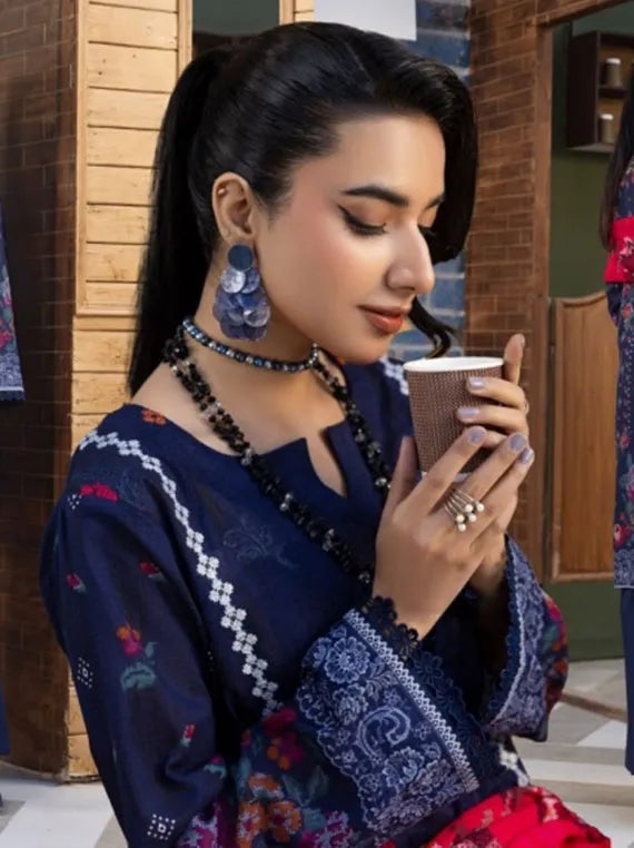 RIWAYAT Bana Dora Embroidered Lawn Collection 2026 (D-08)
