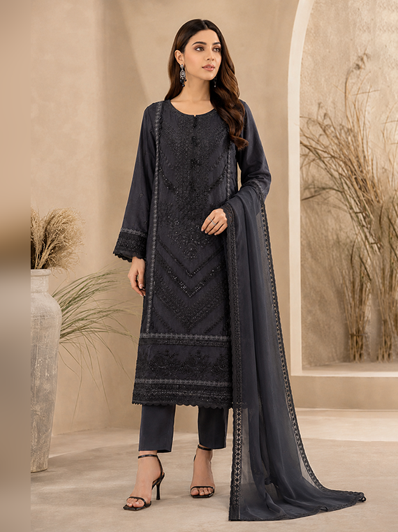 Ready to Wear Collection 2026 by Umar Poshak (RMU11-05)