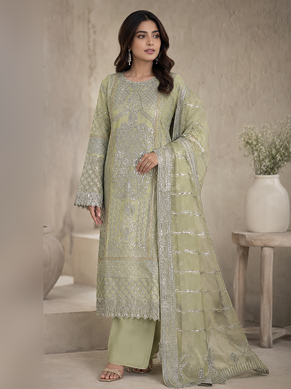 Ready to Wear Collection 2026 by Umar Poshak (RMU13-01)