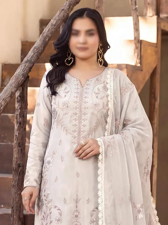 Seran by Fantak Unstitched Karandi Lawn Collection'26 V-525 (D-06)