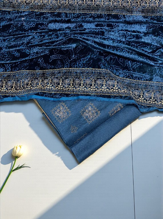 Softness & Cozy Embroidered Peach Leather Edit 2025 (25DS32-10)