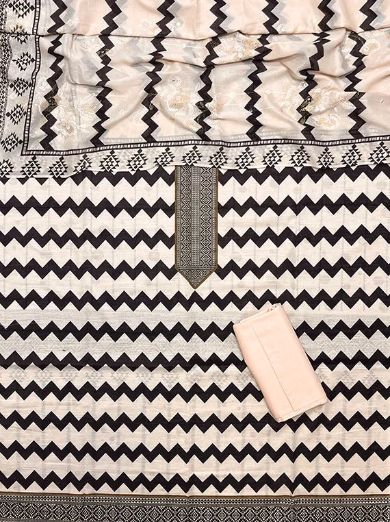 Summer Elegance Printed Lawn Collection 2025 PC51