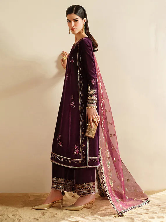 VELVET VOGUE Luxury Formals Collection 2025 by Jazmin (VVF-D-04)