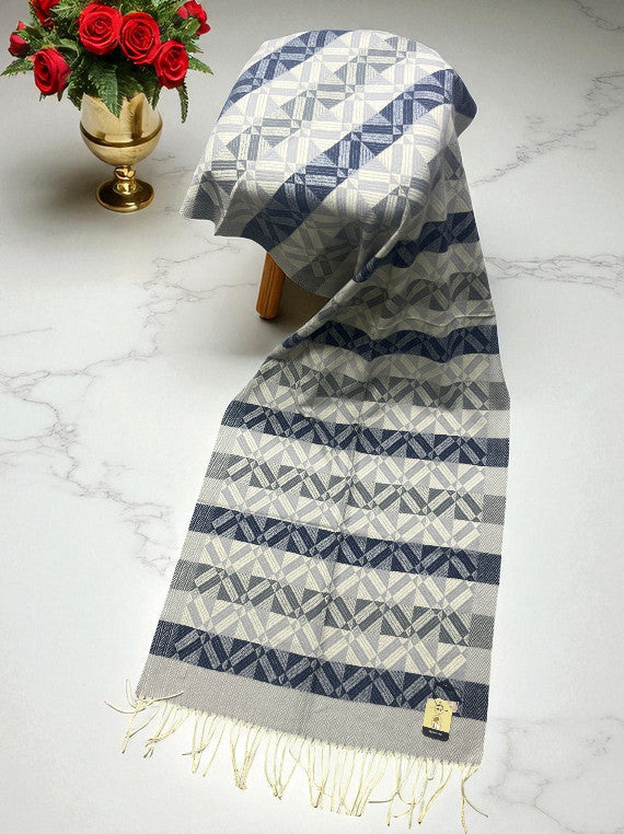 Velora Warm Check Wool Staller Edit25 (25ST23-03)