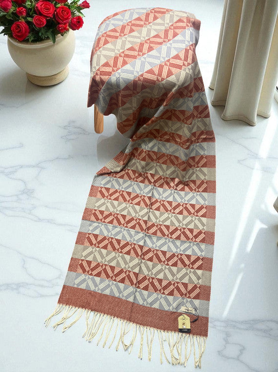 Velora Warm Check Wool Staller Edit25 (25ST23-08)