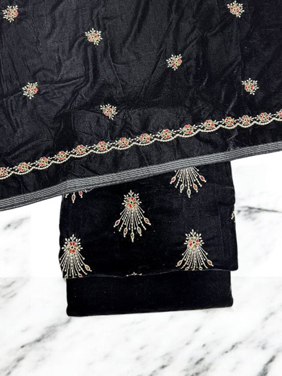 Velvet Embroidered Grace Edit 2025 Vol--IQ374 (D-02)