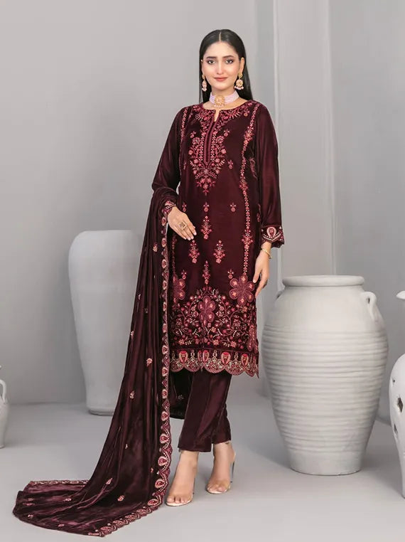 Velvora Embroidered Velvet Collection 2025 by Tawakkal Fabrics (D-4921)