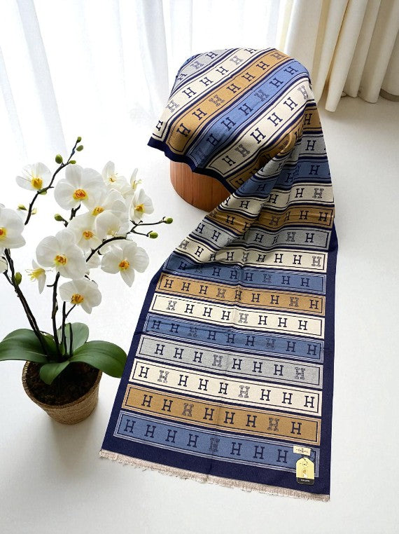 WarmAura Check Wool Staller Edit25 (25ST23-08)