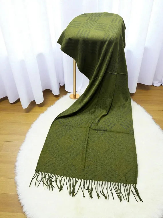 Warm and Soft Check Wool Staller Edit25 (25ST24-01)