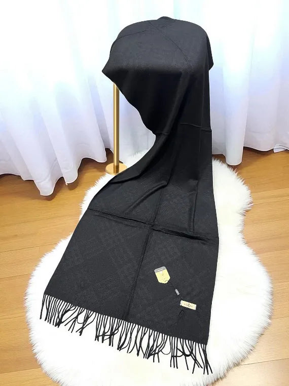 Warm and Soft Check Wool Staller Edit25 (25ST24-08)