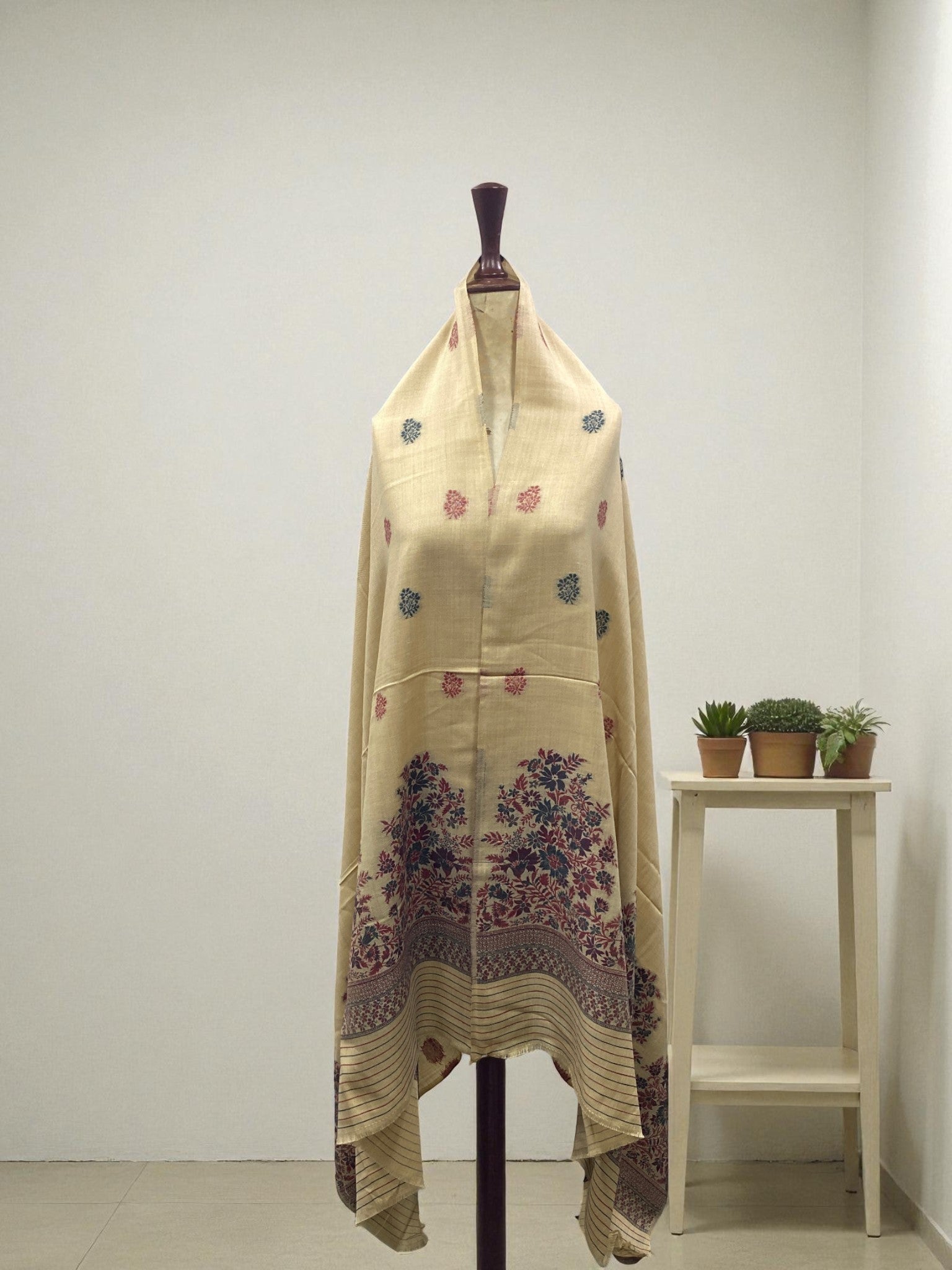 Warmth & Soft Printed Wool Shawl Edit 2025 Vol-25DS28 (25DS28-16)