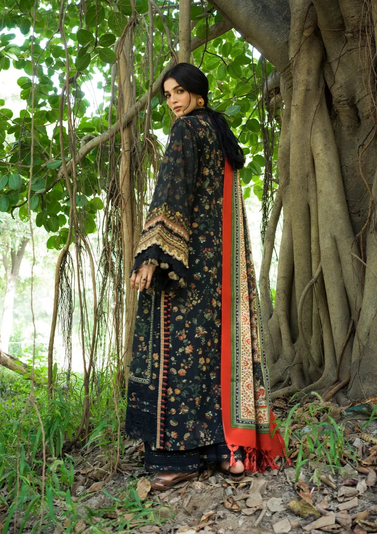Wilderness by Elaf Unstitched Khaddar Embroidered Collection'26 (EWR-8A NOIRE)